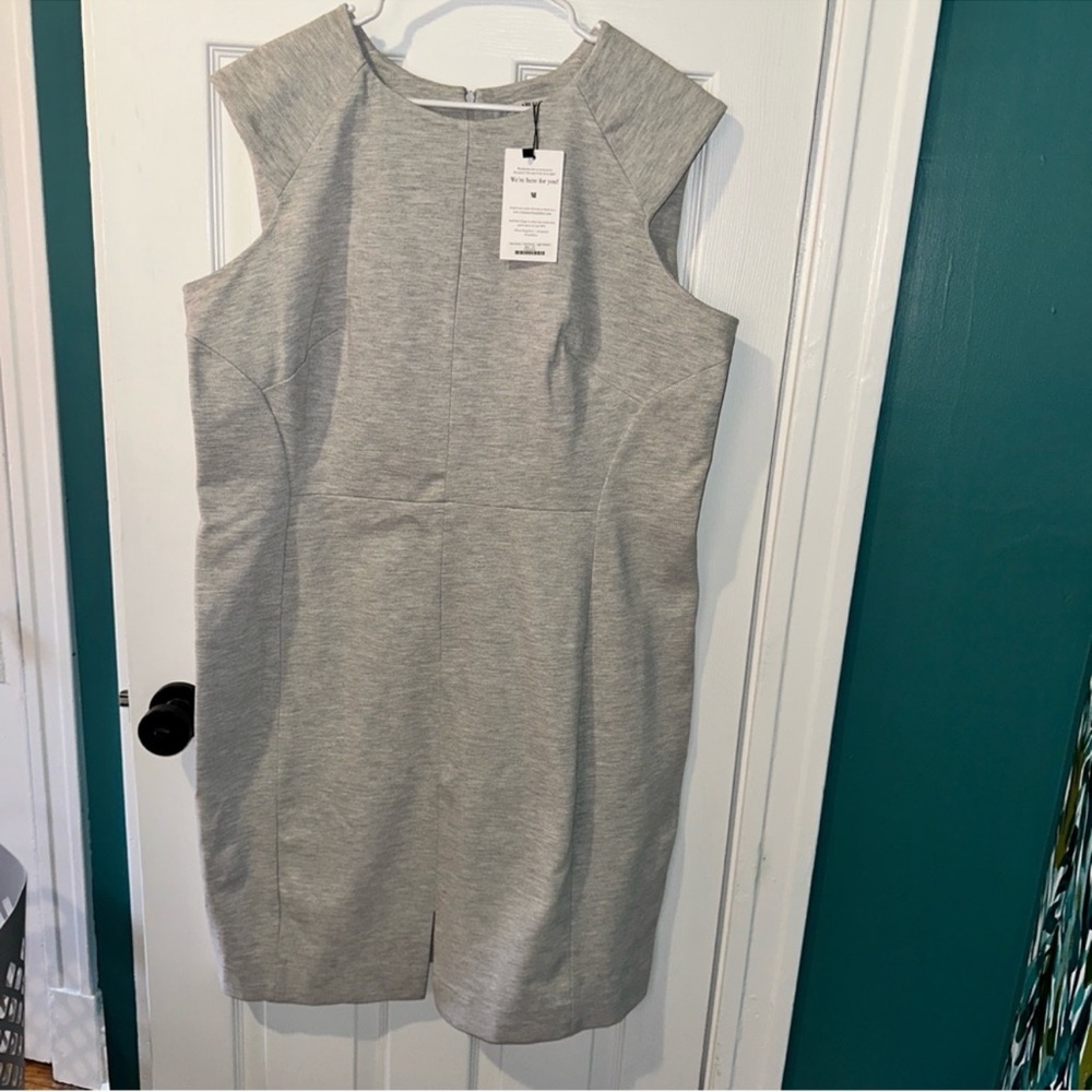 MM LaFleur Katie Dress-Twill Ponte Light
Heather Plus Size 2X NWT